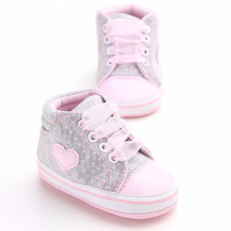Tênis Love Baby