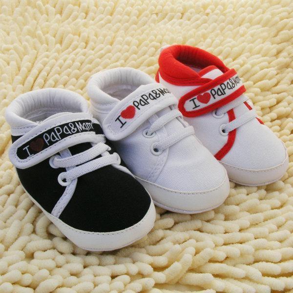 Tênis Love Mama e Papa Baby
