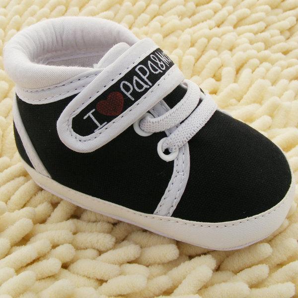 Tênis Love Mama e Papa Baby